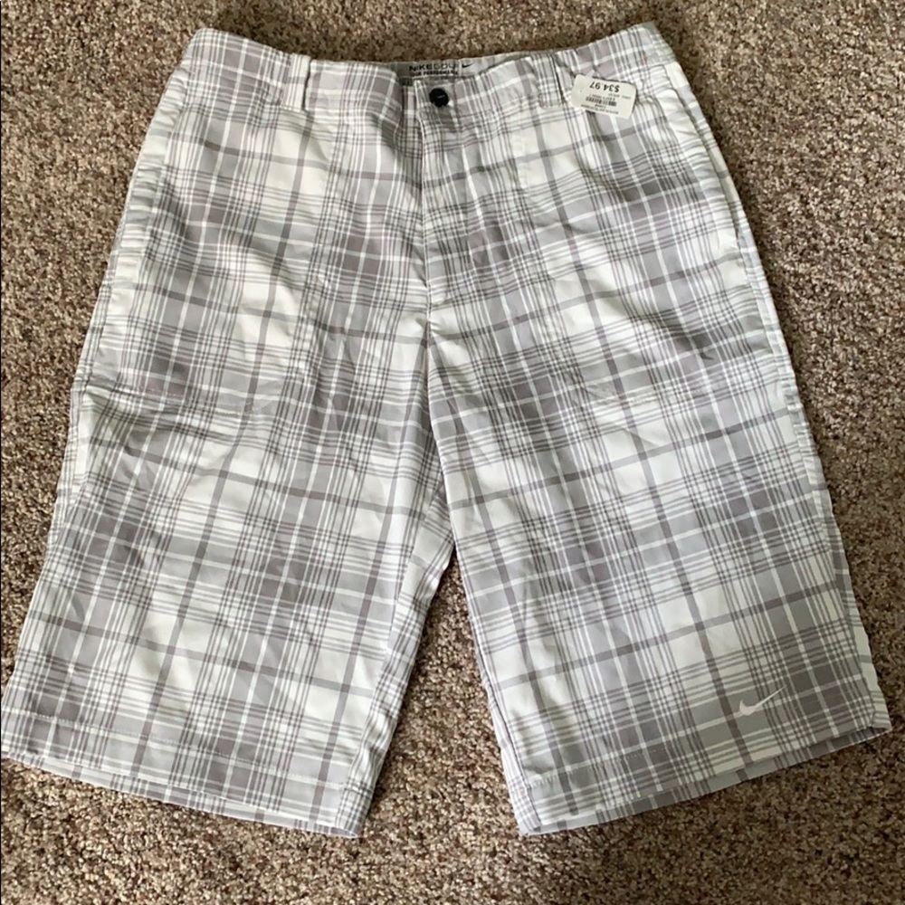 Nike Golf Boys XL Dri-Fit Plaid Shorts NWT